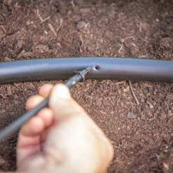 Raised Bed Drip Kit -Garden Plant Shop 06789 04 raisedbed dripkit