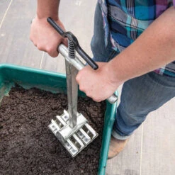 Stand-up 20 Soil Blocker -Garden Plant Shop 09352 03 20blkstnd